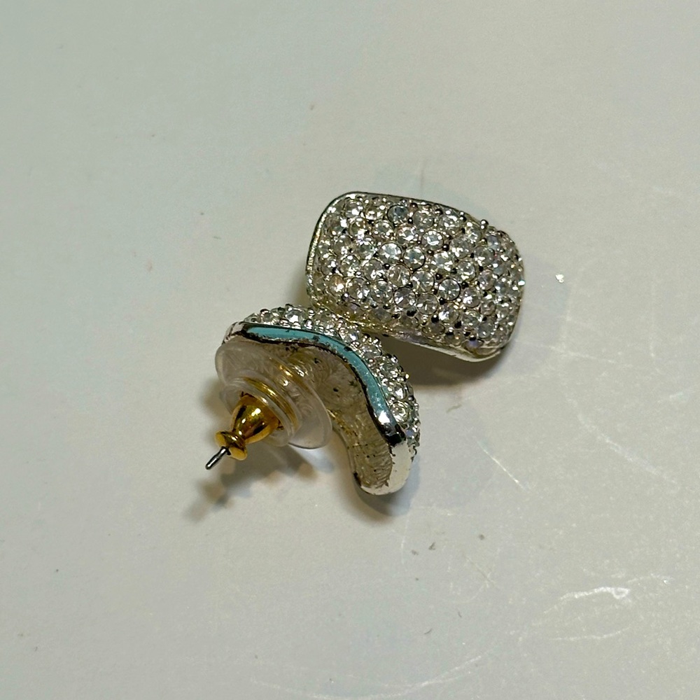 Diamond earrings
